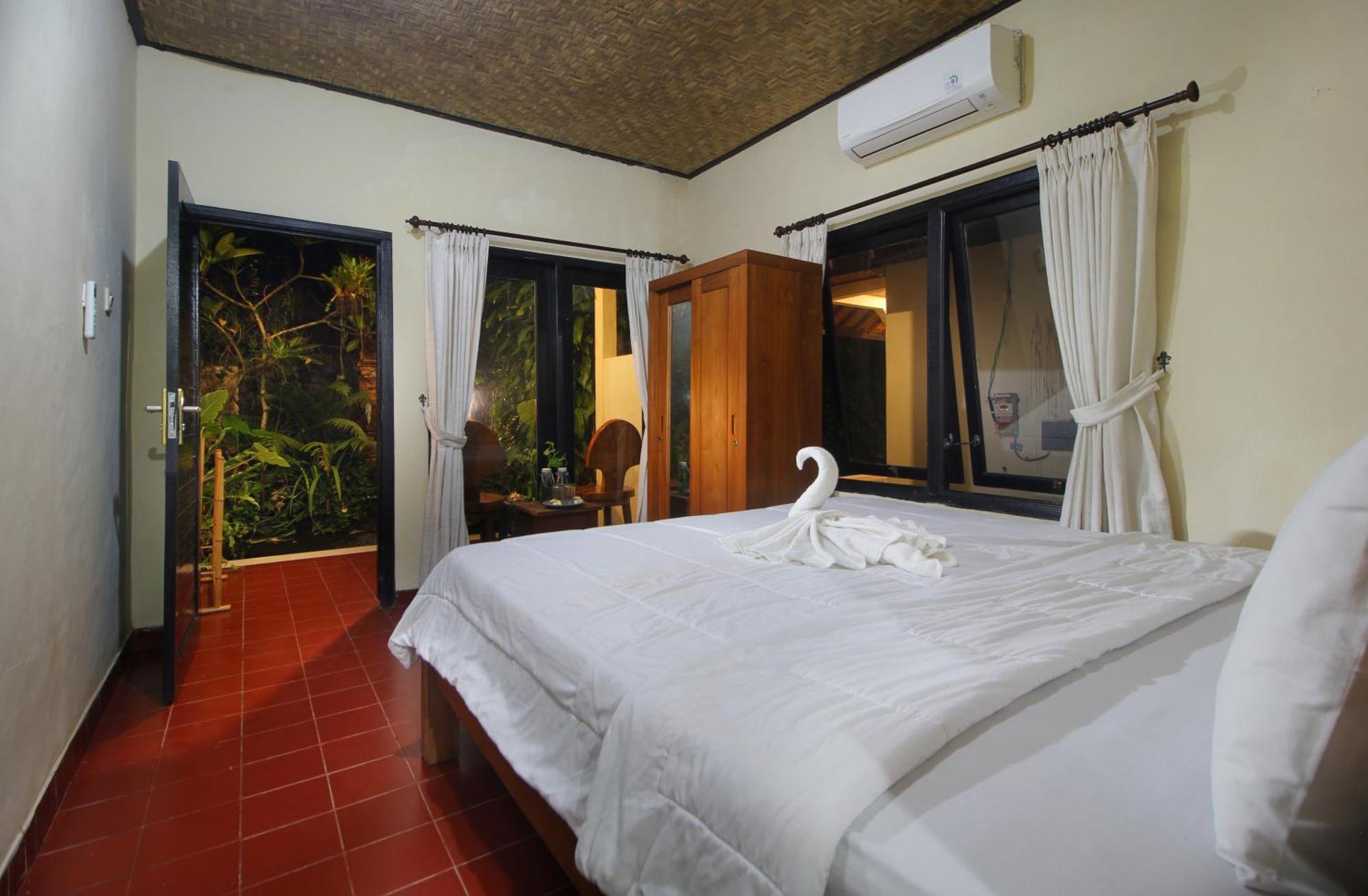 Sari Gong Guest House, A Trishula Collection Ubud Exteriör bild